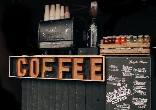 胆小如鼠的意思